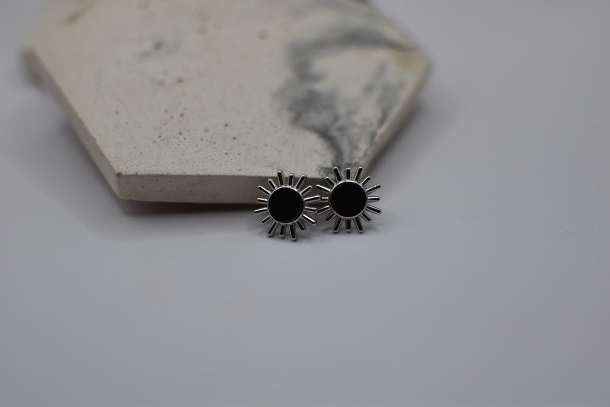 Silver Sunny Black Earrings