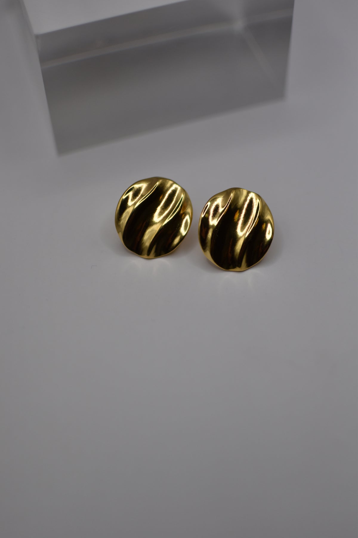 Gold Round Earrings