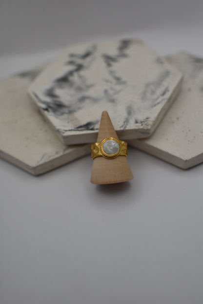 Gold Soft Circle
