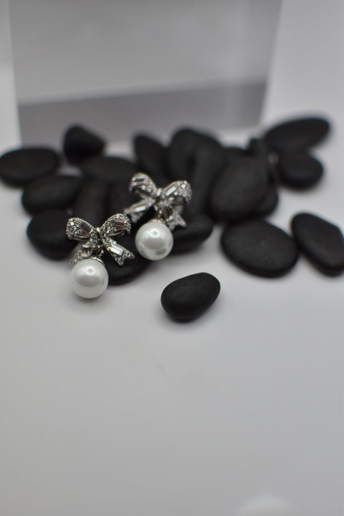 Silver knot Earrings