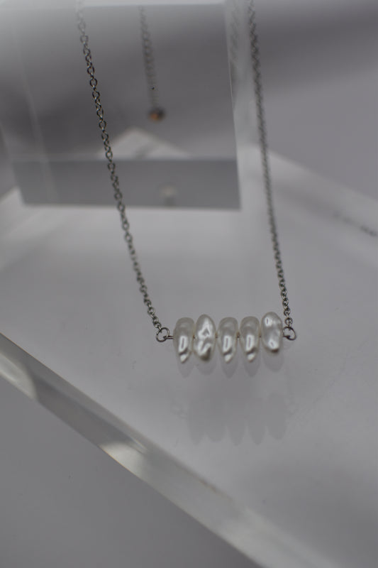Nami Necklace