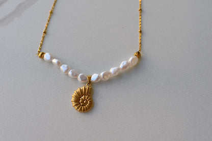 Meri Necklace