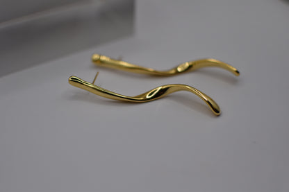 Curved Lines Gold